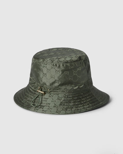 Chapeau bob réversible en nylon GG