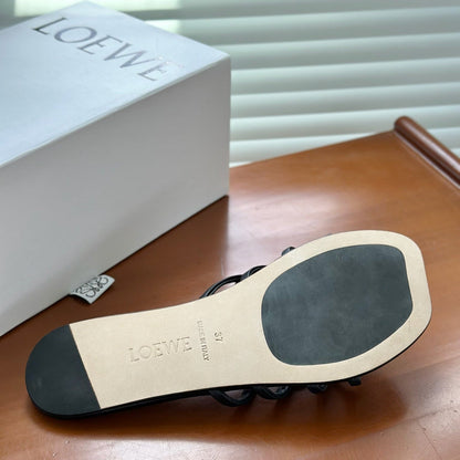 LOEWE - Petal Anagram slide in soft calfskin Noire